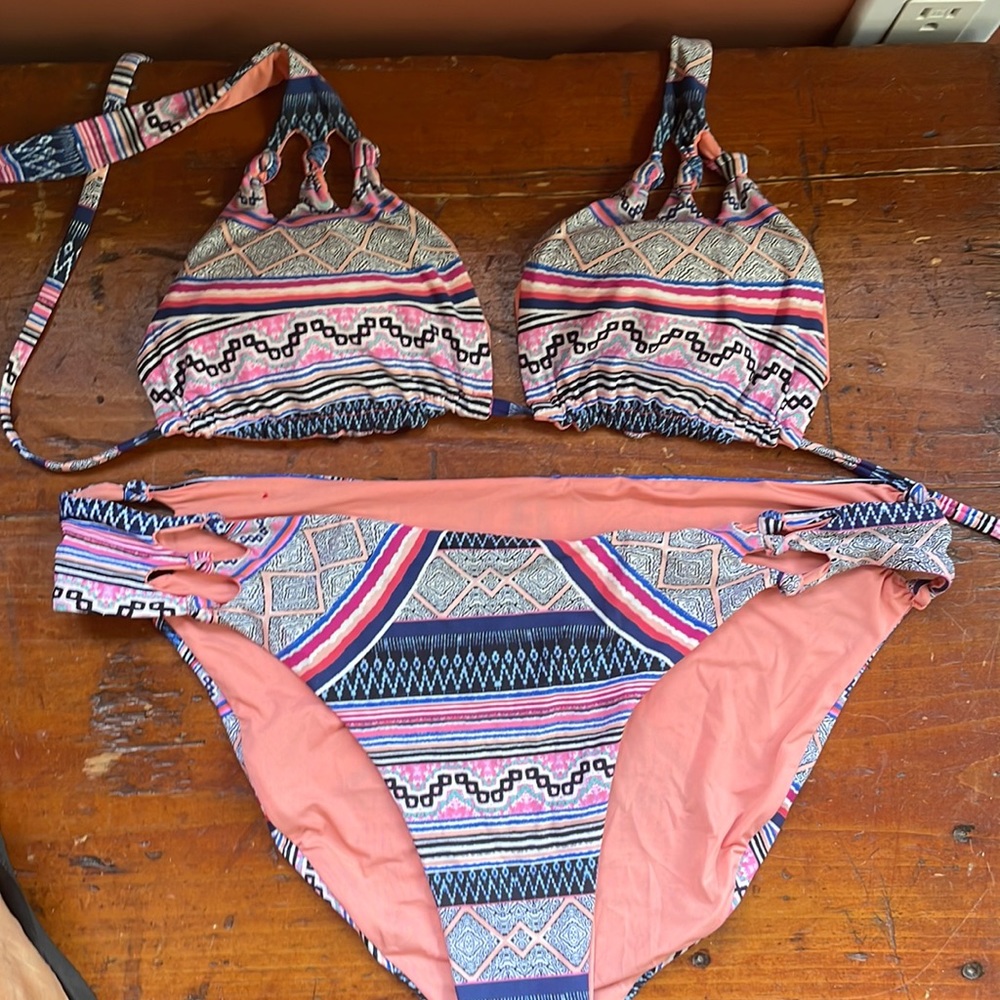 Red Carter bikini size M